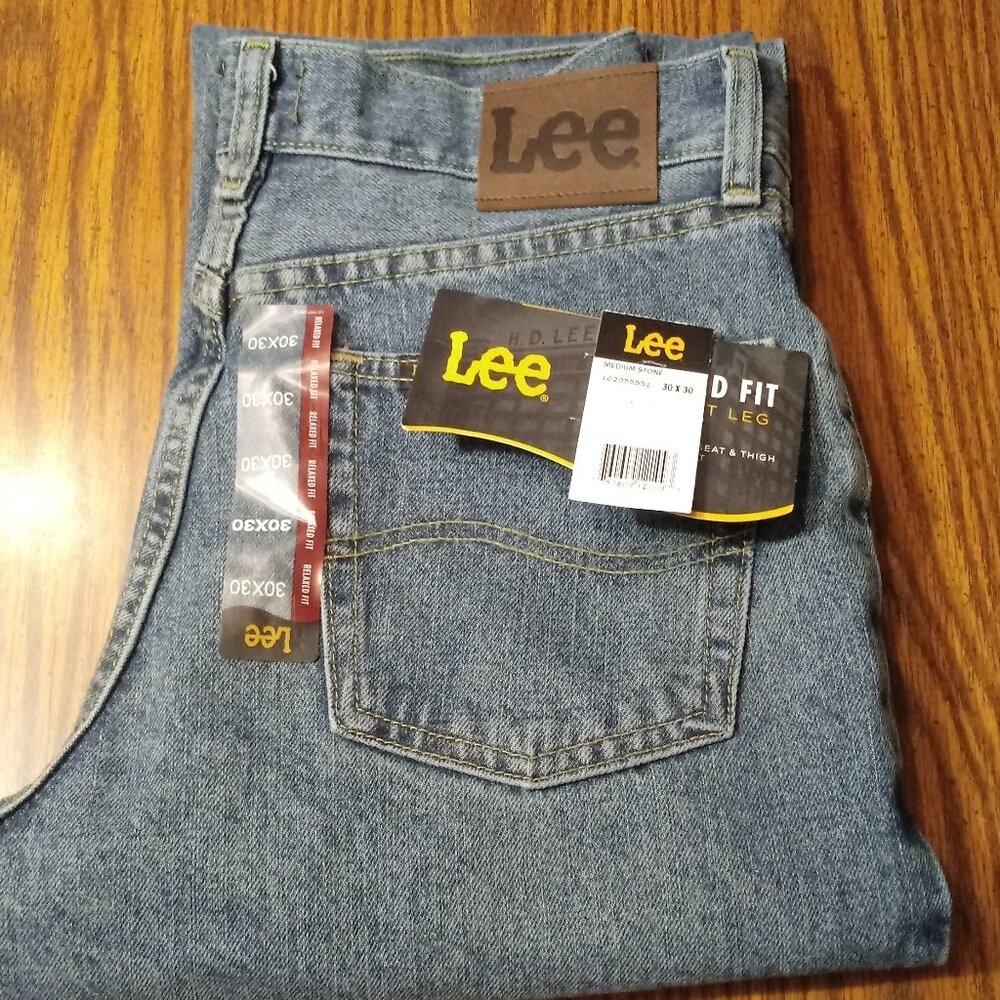 Men's New Lee Relaxed Fit Straight Leg Jeans Sz 28x30 - Picture 8 of 9